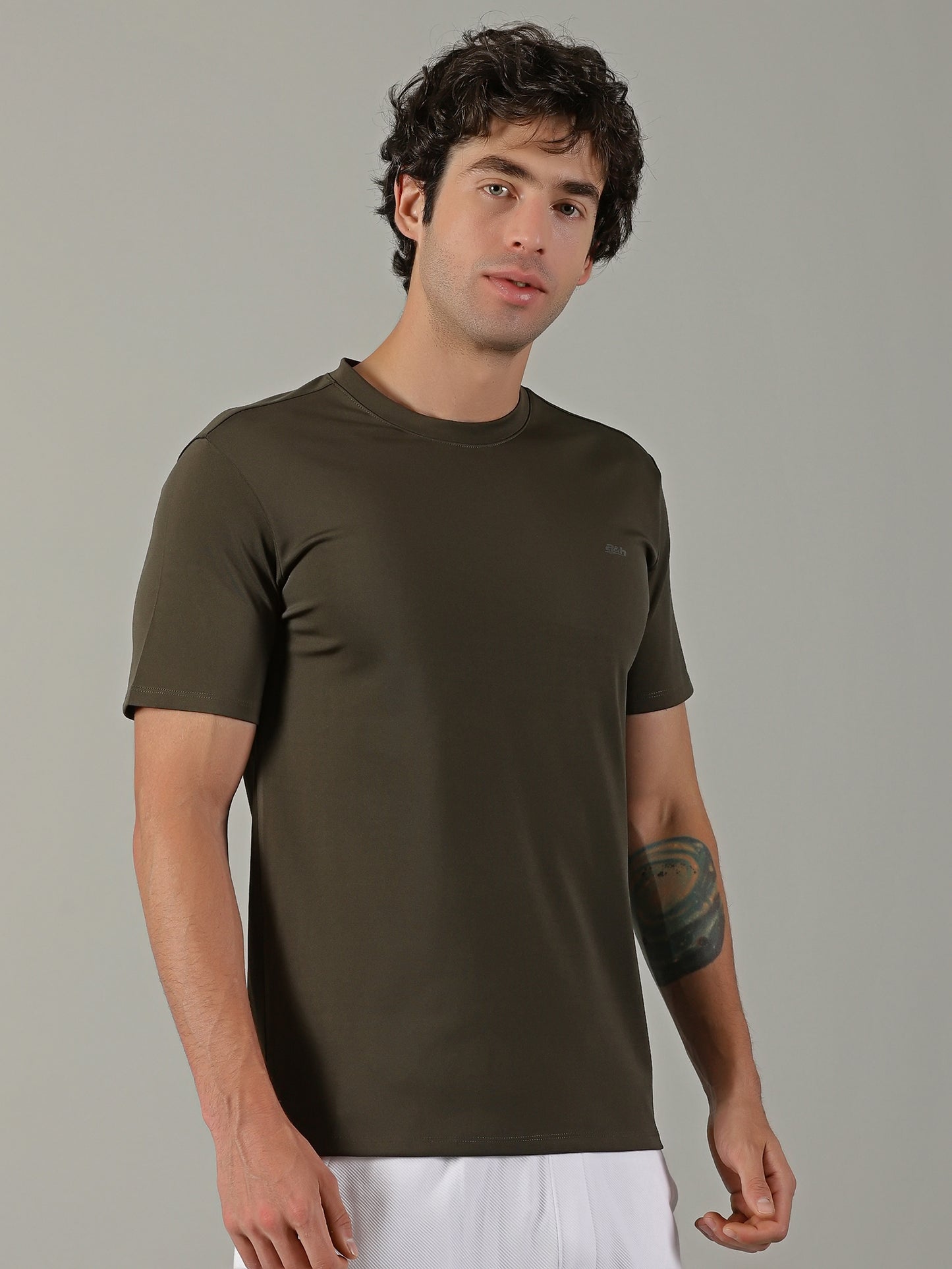 Men's Polyester Brown Regular fit tees