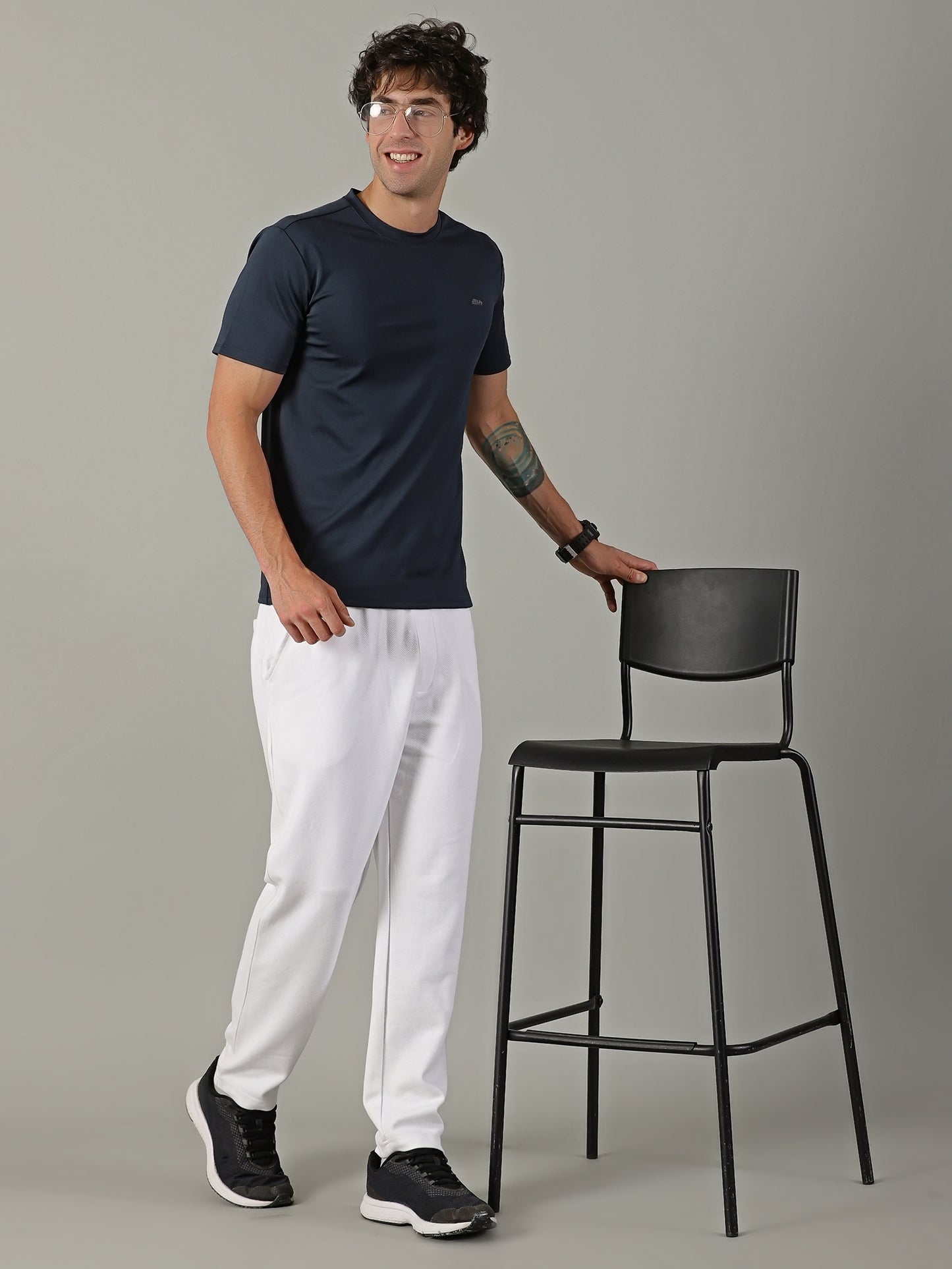 Men's Polyester Navy  Regular fit tees