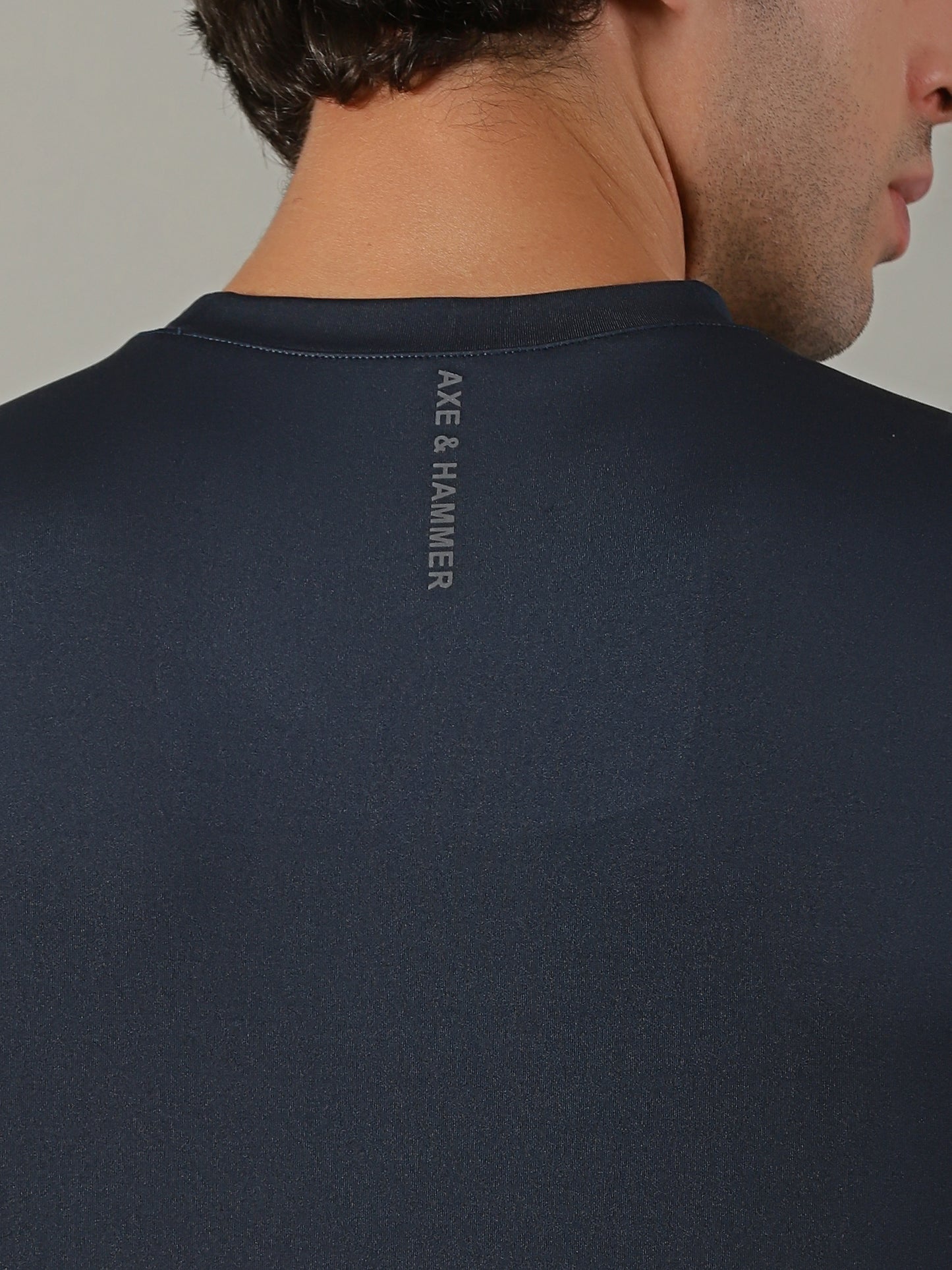 Men's Polyester Navy  Regular fit tees